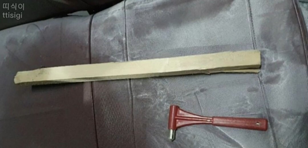 마스크 착용 요구에 버스기사 때리고 소화기 분사한 30대 여성 - 꾸르